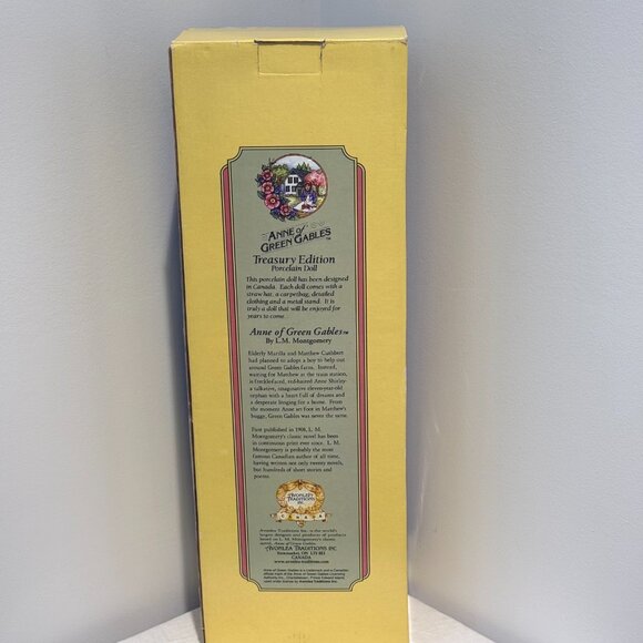 Beautiful ANNE of GREEN GABLES 12” Porcelain doll Avonlea Treasury Edition - Picture 5 of 9